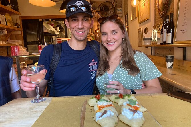 Rome Colosseum: Pizza & Aperitivo Food Tour at Sunset - Via Baccina and Piazza della Madonna dei Monti: The Neighborhood Part Isn’t Just Wallpaper