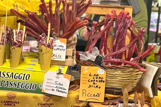 Rome E-Bike Tour: Ultimate Street Food and Market Feast - Trevi Fountain and the Jewish Ghetto Area on the Same Ride
