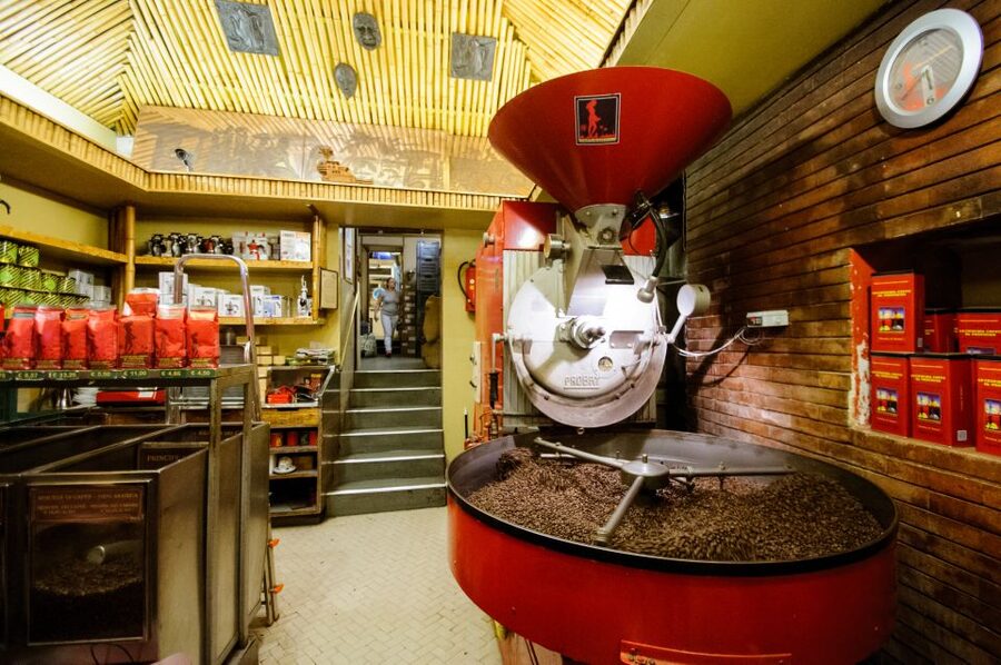 Rome: Espresso, Gelato and Tiramisù Tasting Tour - Gunther Gelateria: How to Judge Gelato Without Guessing