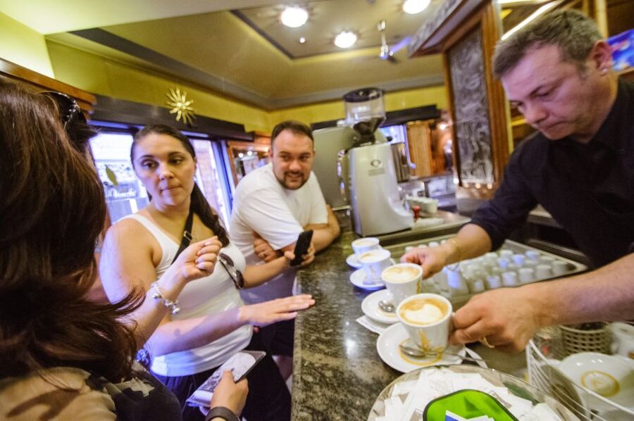 Rome: Espresso, Gelato and Tiramisù Tasting Tour - Practical Tips That Make the Tour Smoother (and More Fun)
