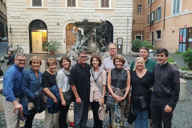 Rome Food Tour by Night in the Jewish Ghetto & Campo Marzio with Wine Tasting - Largo Argentina finale: gelato, Caesar, and the end of the meal run