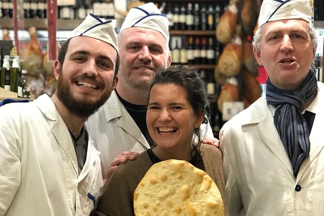 Rome Food Tour: Unlimited Tastings with Fine Wine & Barolo - Lemongrass Ice Cream: Dessert That Actually Finishes the Story