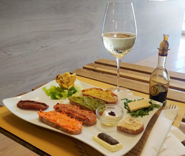 Rome: Food Tour with Unlimited Food and Barolo Wine - Meeting at Via Cipro 4L: Easy Start, No Hotel Pickup