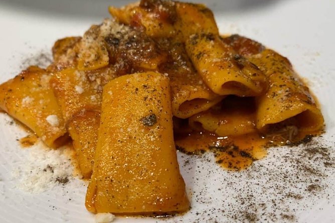Rome: Food Walking Tour with Wine in Trastevere - Why Trastevere food tastes like the real Rome