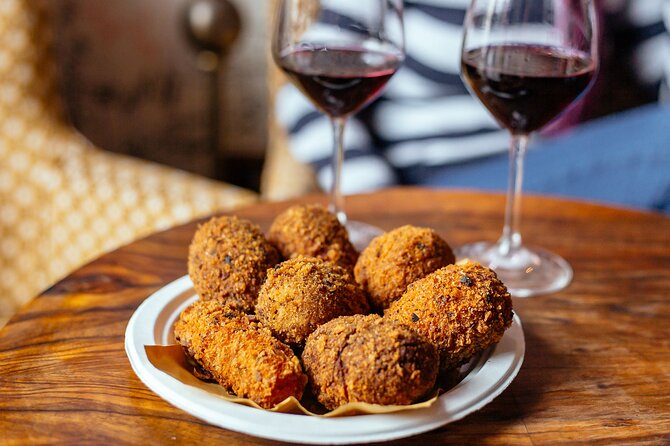 Rome Private Food Tour with 6 or 10 Tastings - Ponte Sisto food stops: where the tasting count really ramps up