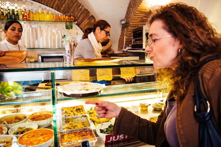 Rome: Private Food Tour with Local Guide - Vegetarian Travelers: When Adaptation Actually Works
