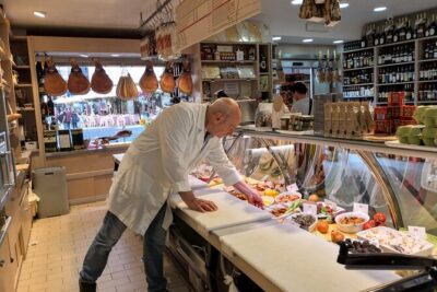 Rome Private Wine & Food Tour Trastevere, Ghetto, Campo de Fiori - Price and what you really get for $217.69 per person