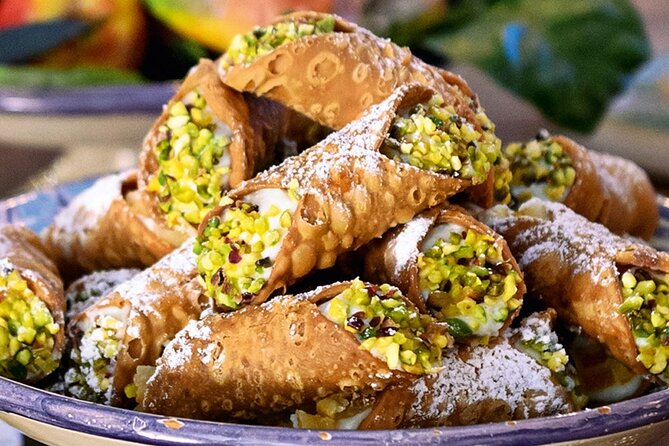 Rome Street Food Tour Eat Like a Local - The guides: what they do best (and why it changes the tour)