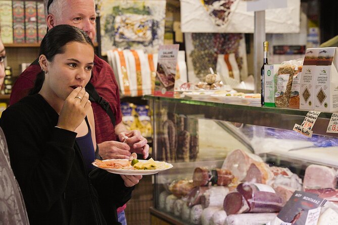 Rome Super Local Street Food Tour in Old Monteverde Neighborhood - Stop 5: Gelato at Viale dei Quattro Venti 70 and How to Spot Quality