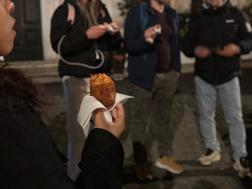 Rome: Trastevere & Tiber Island Street Food Tour at Sunset - Starting at the Obelisk on Tiber Island