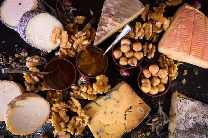 Rome: Trastevere Ultimate Food Tour by Do Eat Better - Stop 4: Piazza di San Calisto and Pasta alla Carbonara