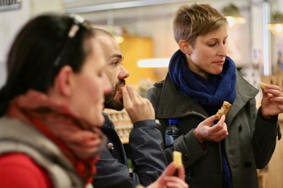 Rotterdam: Guided Walking Food Tour - The guides: real stories, not canned facts