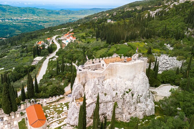Rural Biking & Wine Tasting Tour in Dubrovnik - Bratoš Winery on Gruda: Vineyard Walk and Wine Tasting with a Certified Connoisseur
