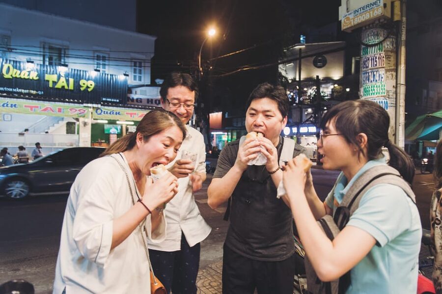 Saigon: Best Price Authentic Food Tour with Female Rider - The tasting route: from Bún Bò Huế to Bánh mì and Che