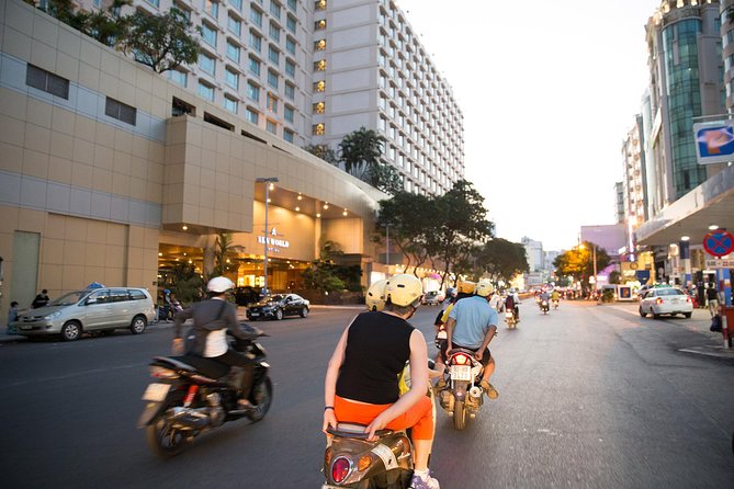 Saigon Food Tour on Scooter at Night - Night scooter food tour: what this experience really is