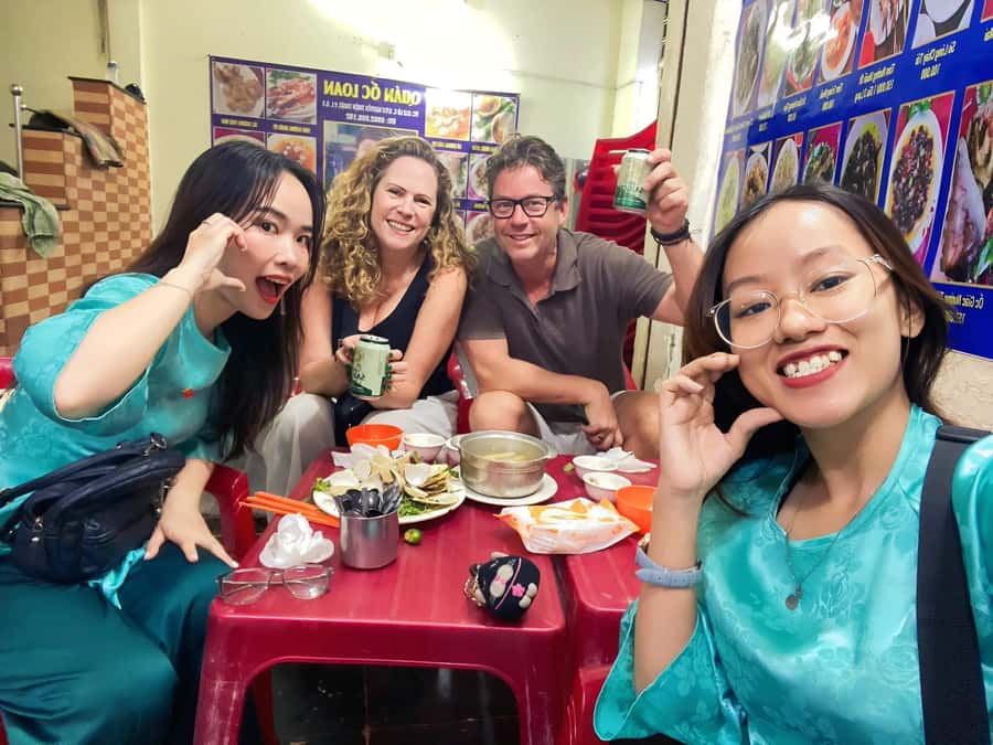 Saigon: Michelin Guide Food Tour with Ao Dai Female Riders - Scooter street food in Ho Chi Minh City: why it works