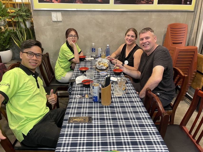 Saigon: Night Craft Beer And Street Food Tour By Vespa - Nguyen Thien Thuat Street: how neighborhood life steers the menu