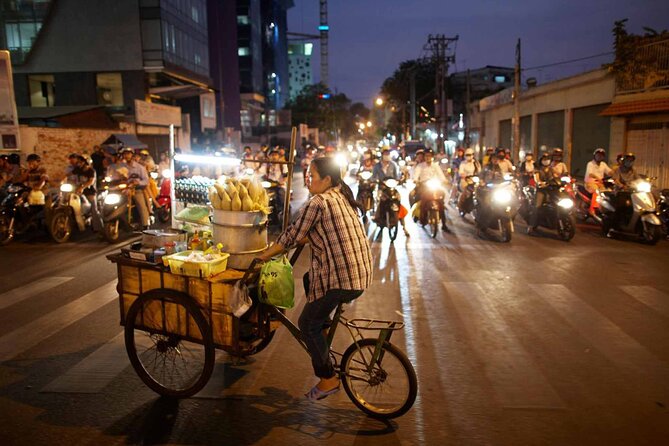 Saigon Sight & Food Tour By Night (Private Tour) - Ho Thi Ky Flower Market: Smell, Motion, and Night Energy