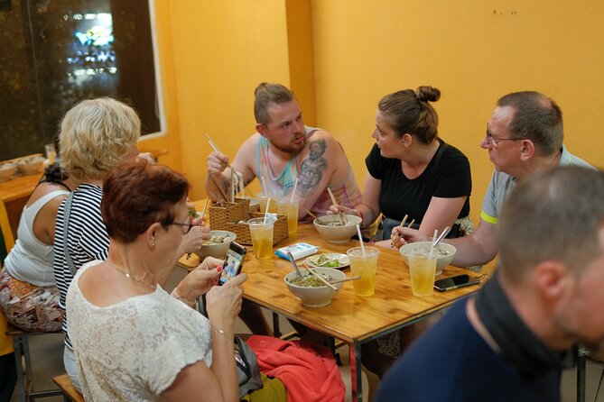 Saigon Sight & Food Tour By Night (Private Tour) - Dinner 09 Foods & Drink: How the Tour Actually Tastes