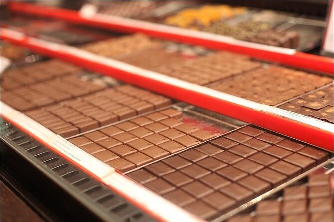 Saint-Germain The Original Chocolate Tasting Tour with Pastries and Macaron - Stop Focus: Saint-Germain-des-Prés as a Chocolate Classroom