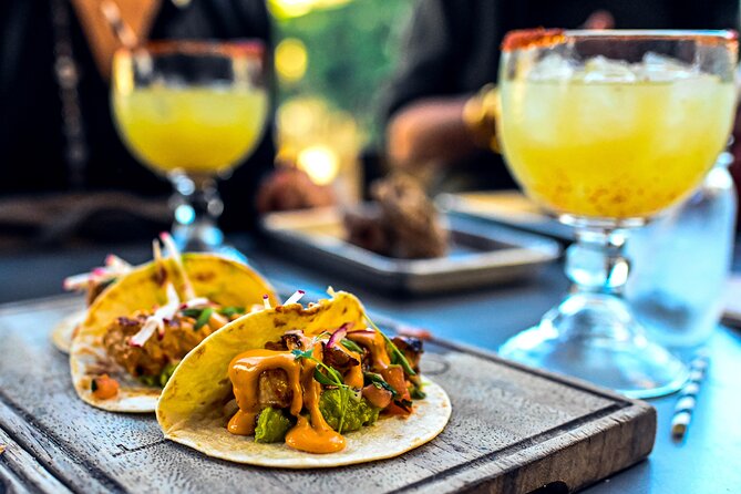 San Diego Gaslamp Food Tour with 6 Modern Californian Tastings - Quick reasons to book this Gaslamp 6-tasting tour