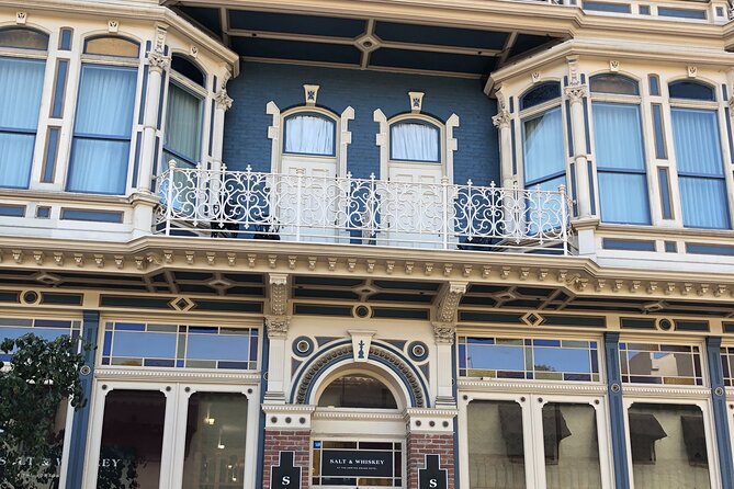 San Diego Gaslamp Food Tour with 6 Modern Californian Tastings - Price and value: does $98 make sense for 6 tastings?