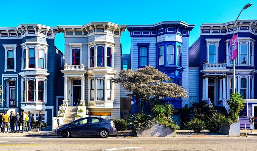 San Francisco: Mission District Food Tour with 6 Tastings - Murals, street art, and history you can see with your feet