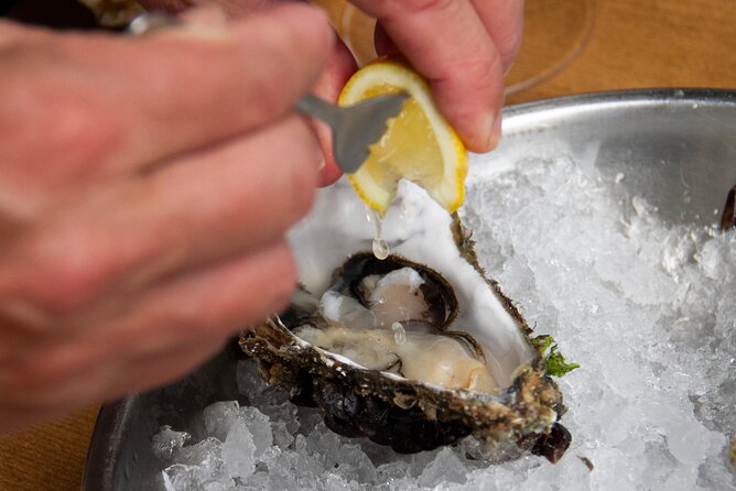 San Sebastian Food & Pintxos Tour with 12 Food & Drinks Tastings - Hotel María Cristina and Victoria Eugenia Theatre: Belle Époque Details You Can Actually Notice