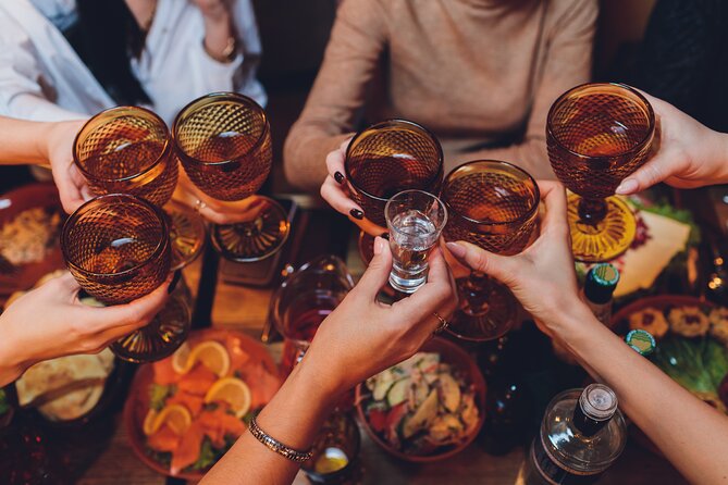 San Sebastian Food Tour: Pintxos, Drinks, and Tapas with a Local - Key things to know before you go