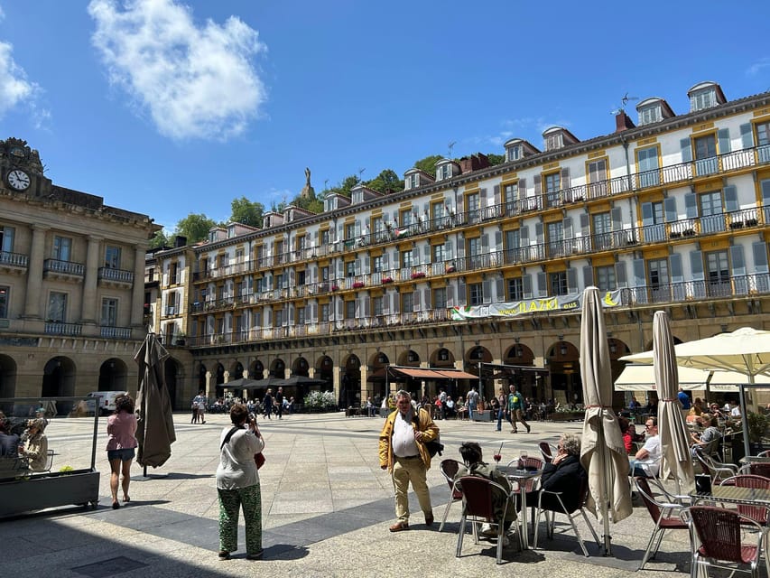 San Sebastian Food Tour with Pintxos & Drinks with a Local - Should You Book This San Sebastián Pintxos Tour?