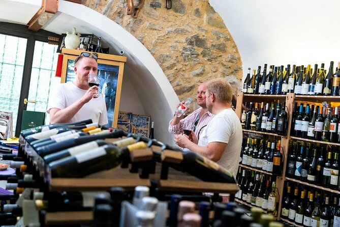 SANREMO FOOD TOUR - Authentic Ligurian street food and Medieval town - Wine pairings: Rossese di Dolceacqua and Pigato