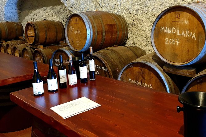 Santorini: 4hrs Small Group Wine Tasting Tour with Local Bites - Pickup, drop-off, and the reality of cliff-side hotels