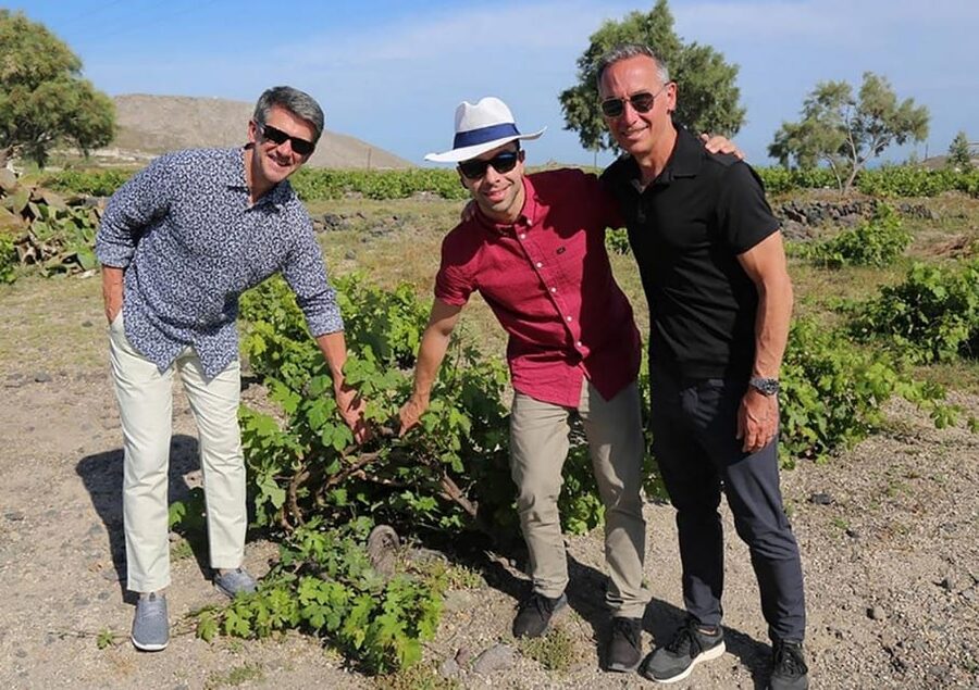 Santorini: Wine Tasting Tour with Snacks - Guides That Actually Shape the Day: Giannis, Mary, Angelo, and More
