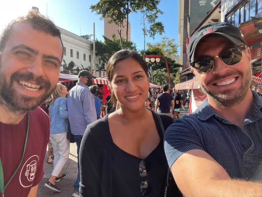São Paulo: Liberdade Street Food Tour - The guided walk: architecture, daily life, and the Afro-Brazilian thread