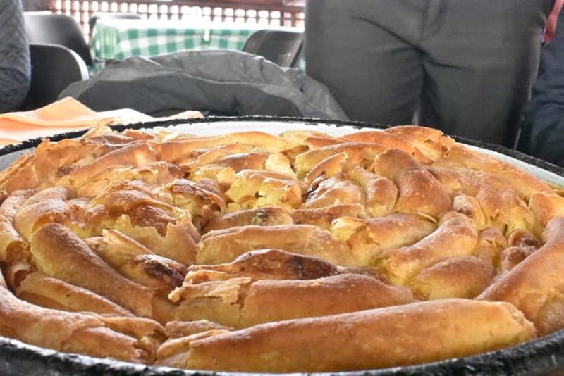 Sarajevo: Sarajevo City Market, Old Town Food Tasting Tour - Aščinica Stari Grad: Bey’s soup and the comfort-food logic