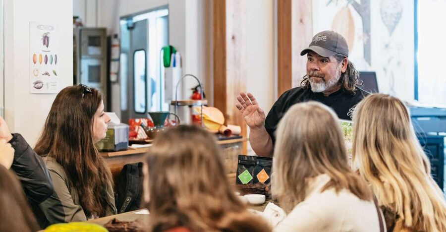 Seattle: Pike Place Market Chef-Guided Food Tour - What you’ll sample: seafood, cherries, tacos, and dessert stops