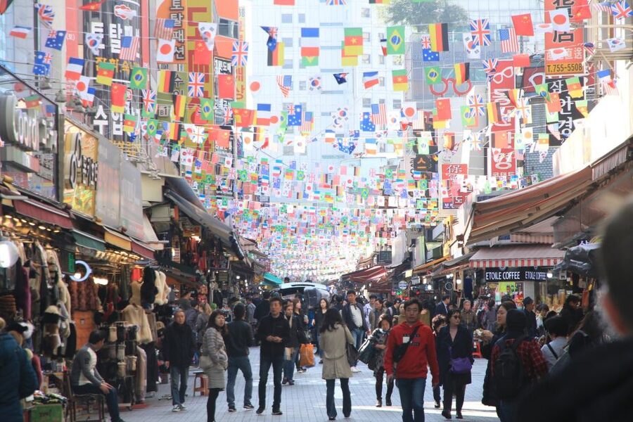 Seoul: Namdaemun Market Food Tour - Guides in the Lead: Joy, Alan, Sophie, and Sally Set the Tone