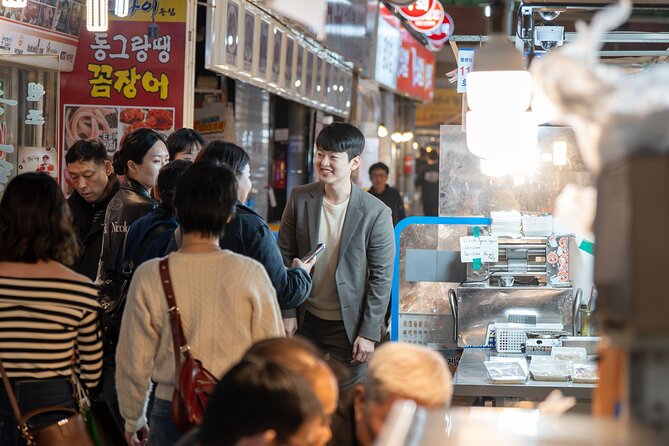 Seoul Vegan & Vegetarian Gwangjang Market Food Tour (11 Tastings) - Key things you’ll notice right away