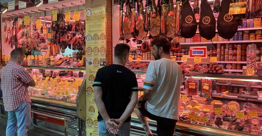Seville: Flavors of Andalucía Guided Food Tour with Tastings - Finding Your Way: Meeting at Churreria Los Especiales by Puente Isabel II