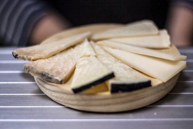 Seville Food Tour: Vermut, Churros & 10+ Tasty Local Dishes - Walking, Timing, and Comfort Notes That Save Your Feet