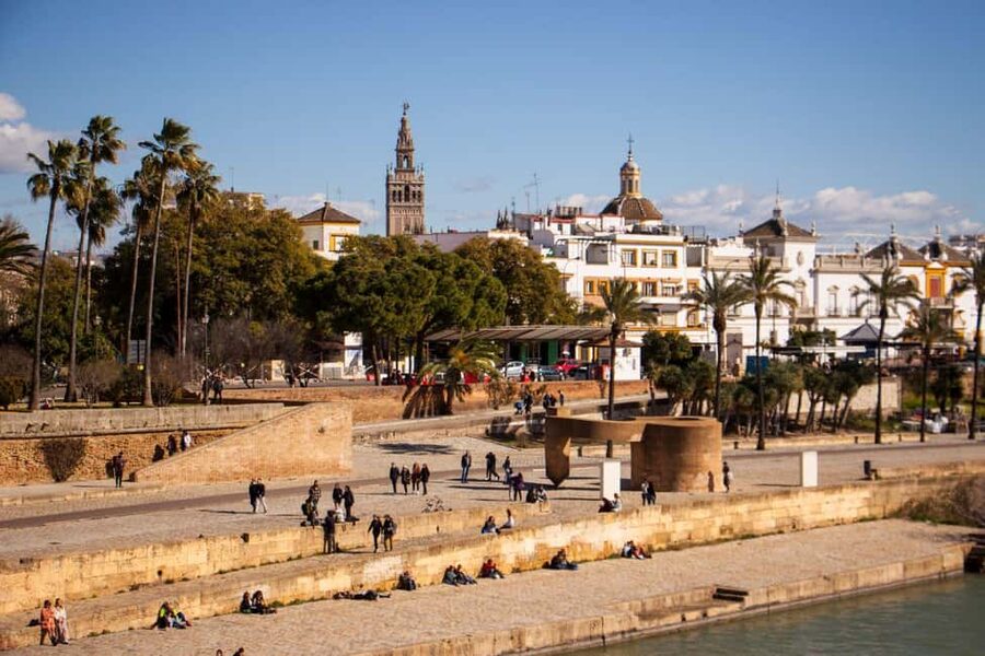 Seville: Food Tour with 10 Tastings of Tapas, Ham, Churros - Stops built around classic Andalusian comfort food