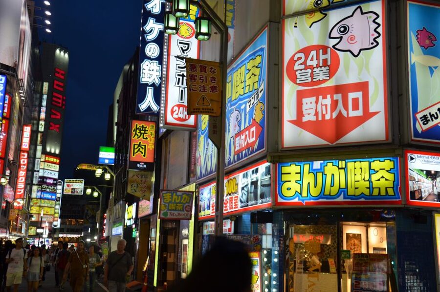 Shinjuku: Golden Gai Food Tour - Price and value: is $170 worth a 3-hour night?