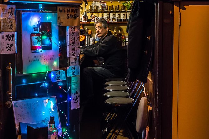 Shinjuku Golden Gai Food Tour - Golden Gai: Tiny Bars, Two Drinks, and the Most Fun Kind of Awkward