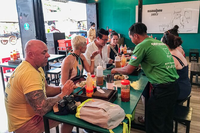 Siem Reap Evening Food Tour - Inclusive 5 stops Local Tastings - Starting at 5pm: Staying Cool and Not Rushed