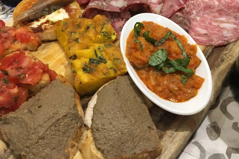 Siena: Guided Walking Food Tour with Full Meal - Wine Tasting in a Local Setting: What You Learn Matters as Much as the Taste