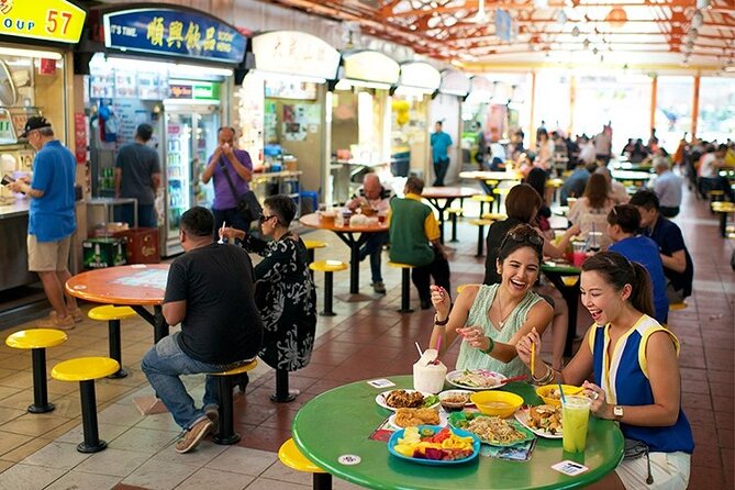 Singapore: Chinatown Hawker Food Tasting Tour - Chinatown Stalls and Photo Moments: Temples, Lanterns, and Sizzling Food