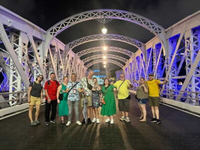 Singapore: Guided Street Food Tour at Night - Meeting at Clarke Quay MRT Exit E (and why that matters)