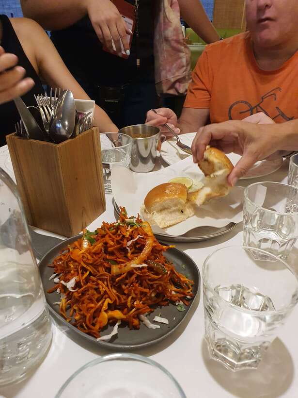 Singapore: Little India Hawker Street Food Tour - Culture, crowds, and the Sunday factor