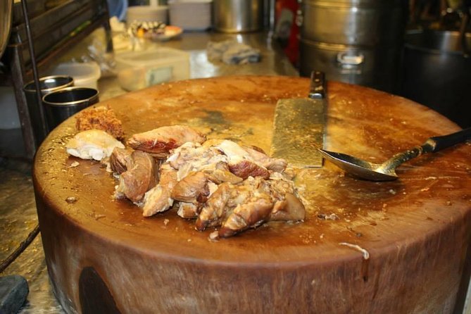 Small-Group Chiang Mai Evening Street Food Tour - Walking + Songthaew: The Local Way to Cover More Ground