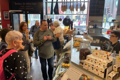 Small-Group: Experience Local Food Tour in Liverpool - Stop by stop: the first tastes at Bluecoat and Liverpool ONE